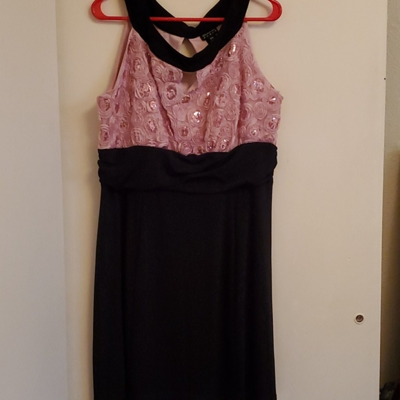 Dresses & Skirts - Pink sequin Black dress